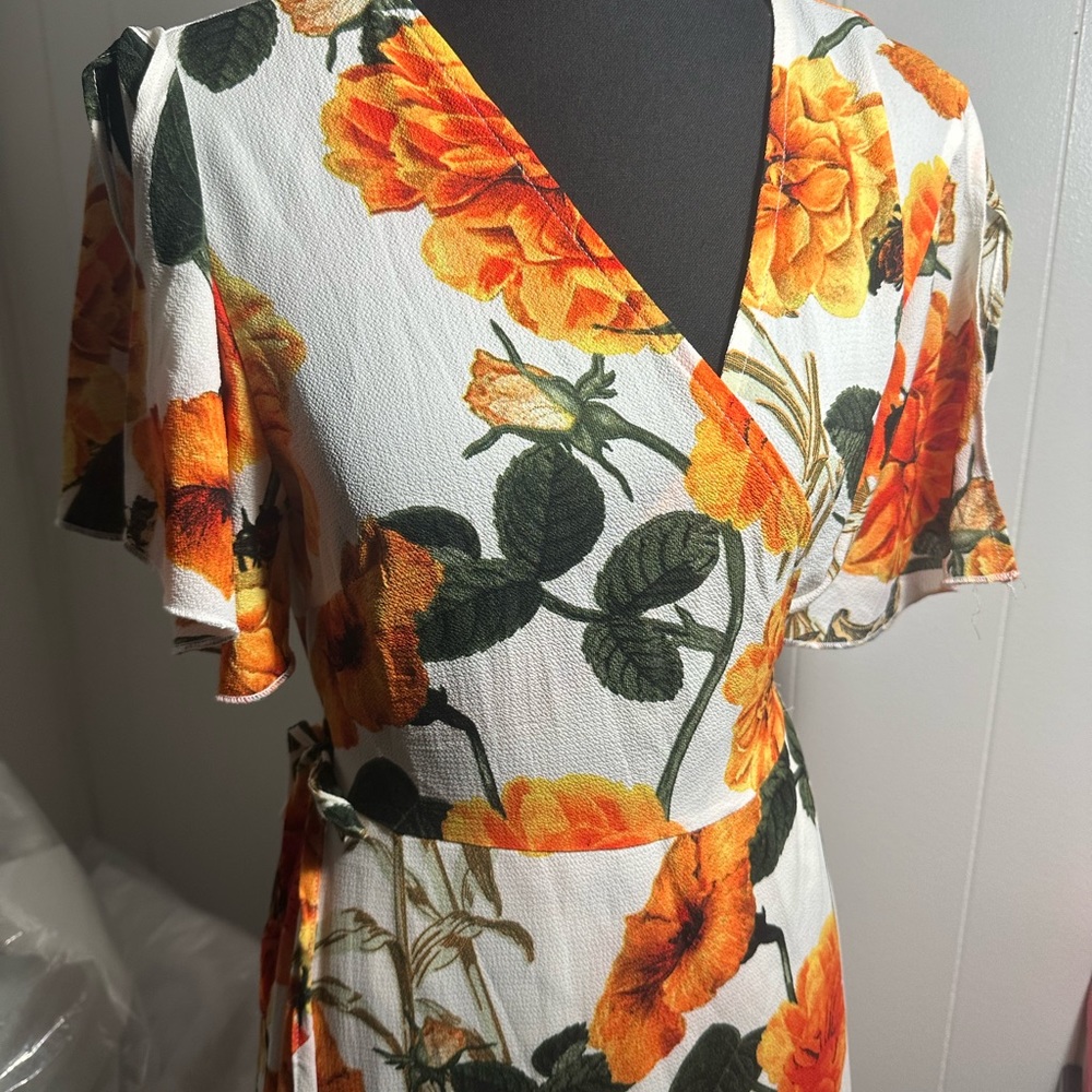 Dress from Shein in size M. Preloved but only used once.